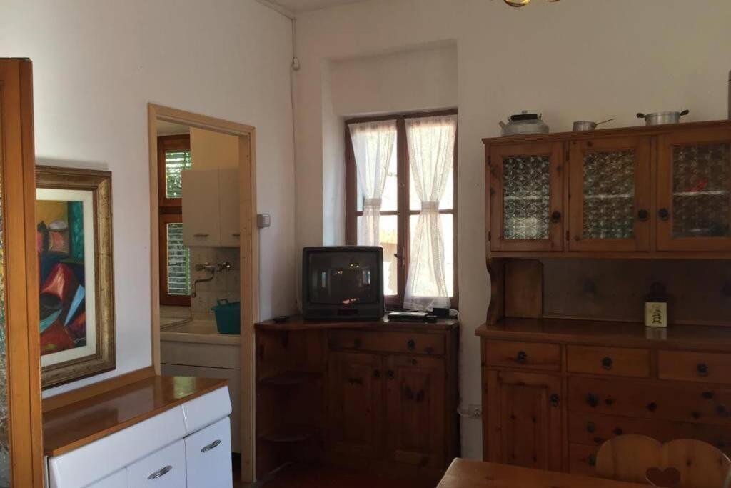 Nel set di piccolo mondo antico Villa Viola Valsolda Esterno foto