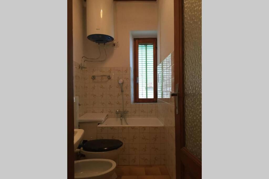 Nel set di piccolo mondo antico Villa Viola Valsolda Esterno foto