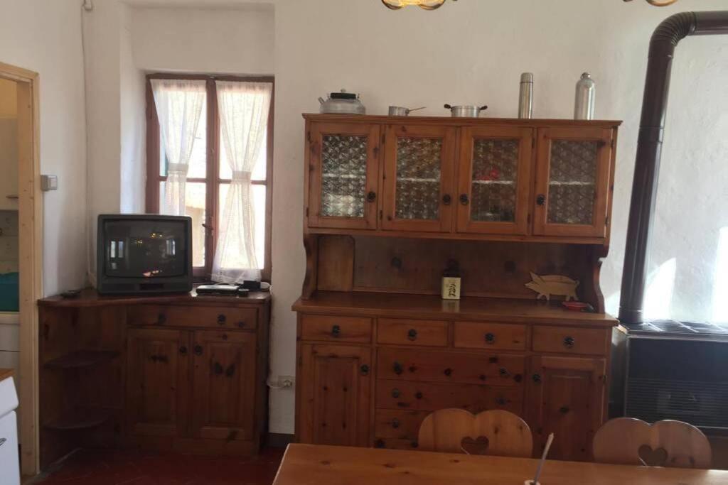 Nel set di piccolo mondo antico Villa Viola Valsolda Esterno foto